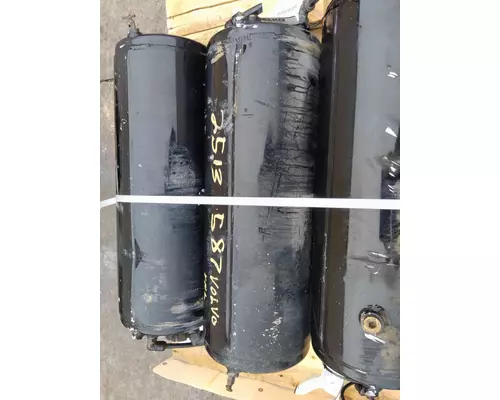 VOLVO VNL AIR TANK