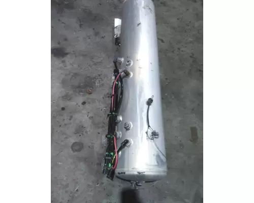 VOLVO VNL AIR TANK