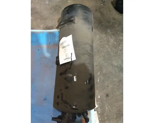 VOLVO VNL AIR TANK