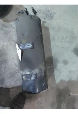 VOLVO VNL AIR TANK