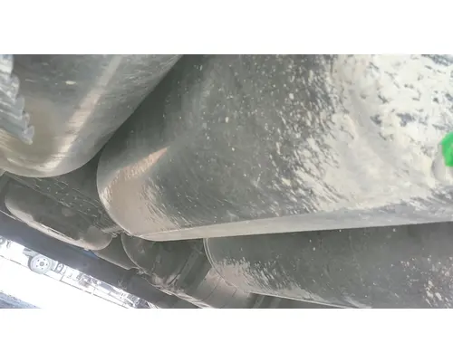 VOLVO VNL AIR TANK