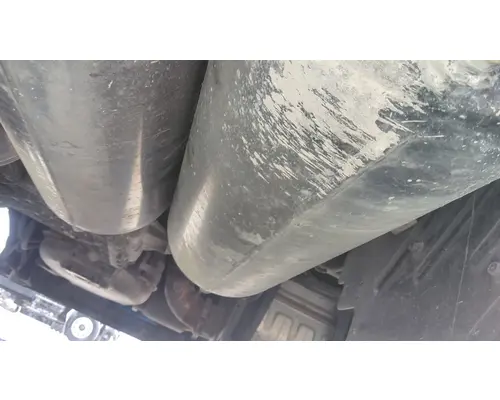 VOLVO VNL AIR TANK