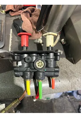VOLVO VNL Air Brake Components
