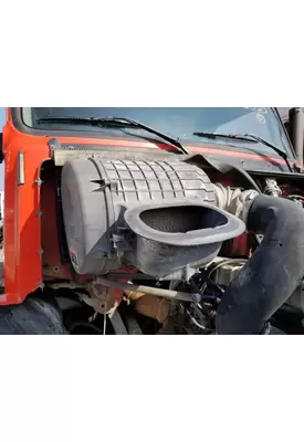 VOLVO VNL Air Cleaner