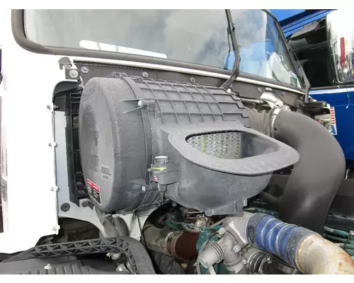 Volvo Vnl Air Cleaner In Crandall Tx