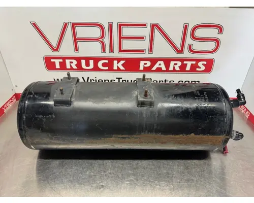 VOLVO VNL Air Tank
