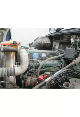 VOLVO VNL Alternator