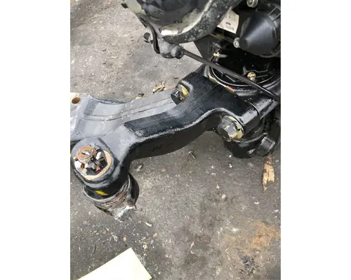 VOLVO VNL Axle Assembly, Front (Steer)