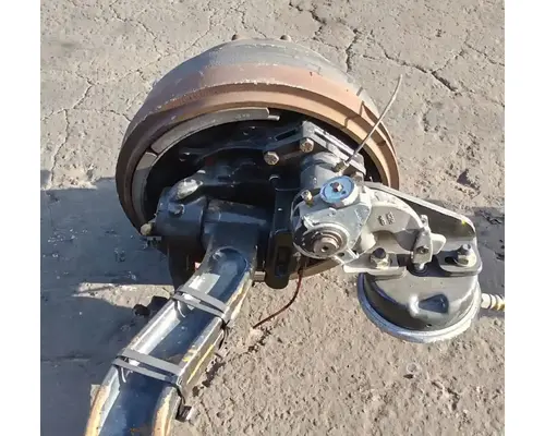 VOLVO VNL Axle Assembly, Front (Steer)