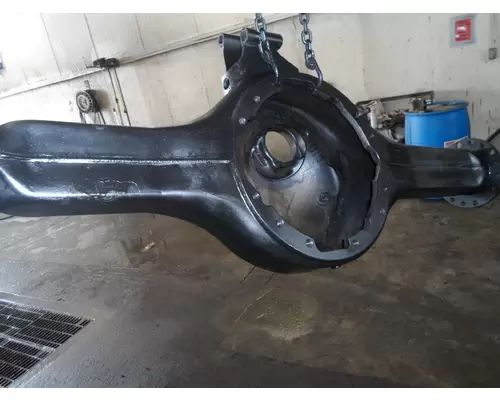 VOLVO VNL Axle Housing, Front Rear