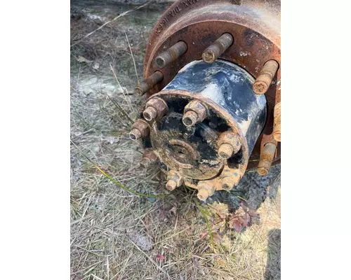 VOLVO VNL Axle Shaft