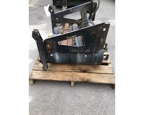 VOLVO VNL BATTERY BOX