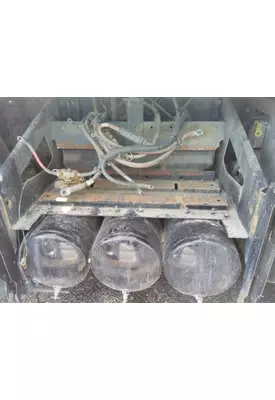 VOLVO VNL BATTERY BOX