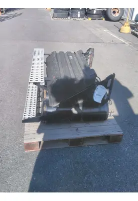 VOLVO VNL BATTERY BOX