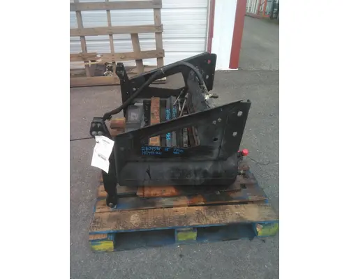 VOLVO VNL BATTERY BOX