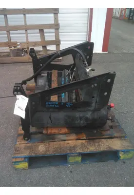 VOLVO VNL BATTERY BOX