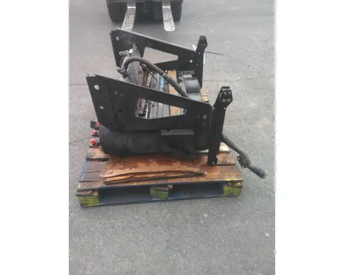 VOLVO VNL BATTERY BOX