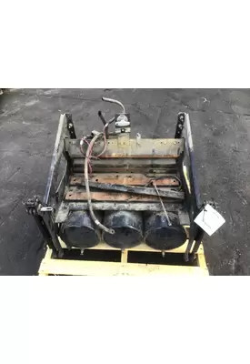 VOLVO VNL BATTERY BOX