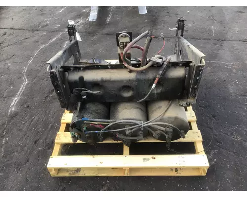 VOLVO VNL BATTERY BOX