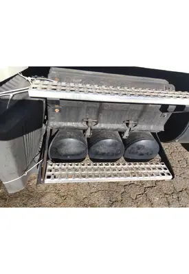 VOLVO VNL BATTERY BOX