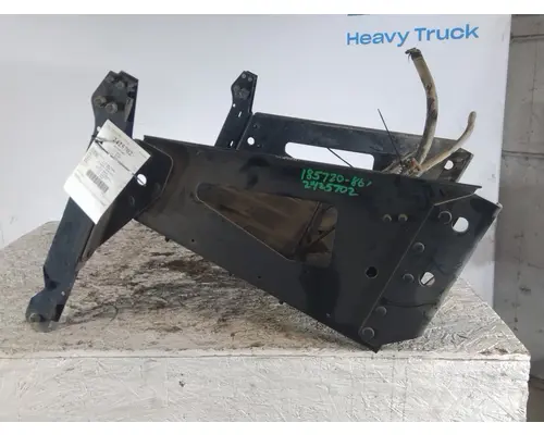 VOLVO VNL BATTERY BOX