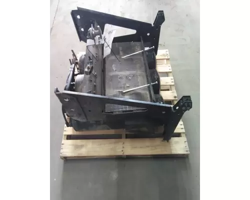 VOLVO VNL BATTERY BOX