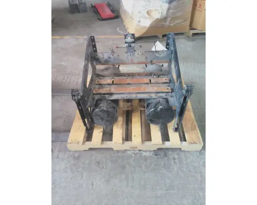 VOLVO VNL BATTERY BOX