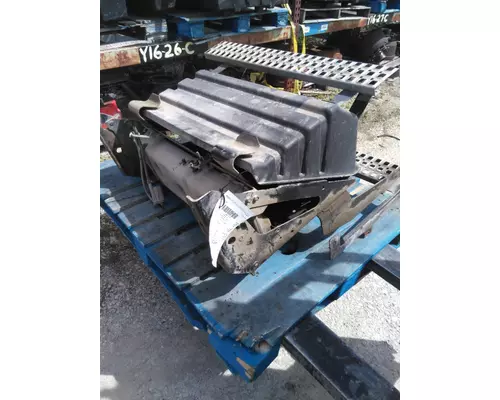 VOLVO VNL BATTERY BOX