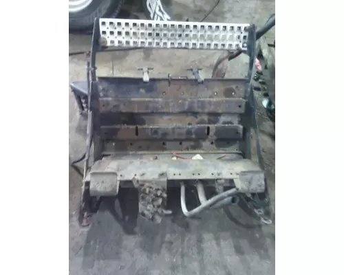 VOLVO VNL BATTERY BOX