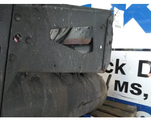 VOLVO VNL BATTERY BOX
