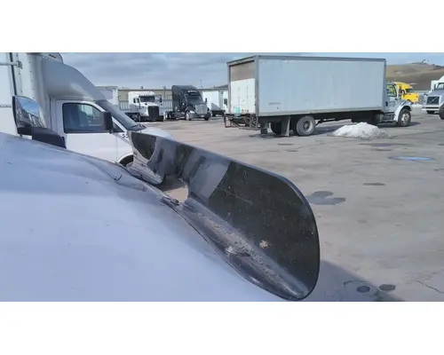 VOLVO VNL BODY PARTS, MISC.