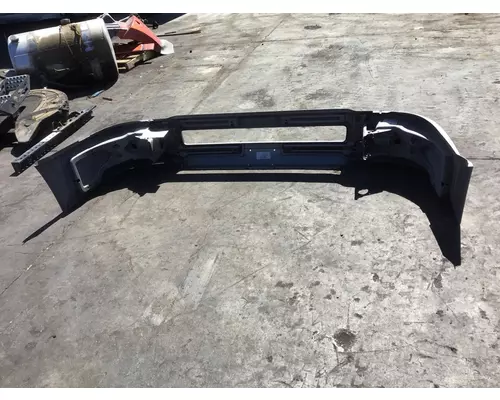 VOLVO VNL BUMPER ASSEMBLY, FRONT