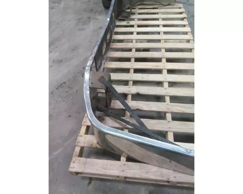 VOLVO VNL BUMPER ASSEMBLY, FRONT