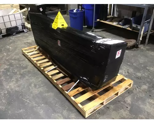 VOLVO VNL BUMPER ASSEMBLY, FRONT