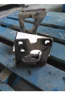 VOLVO VNL BUMPER BRACKET