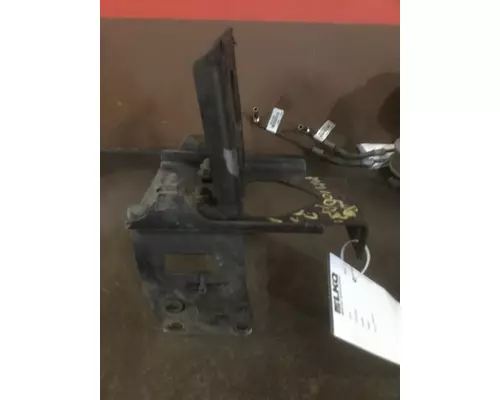 VOLVO VNL BUMPER BRACKET