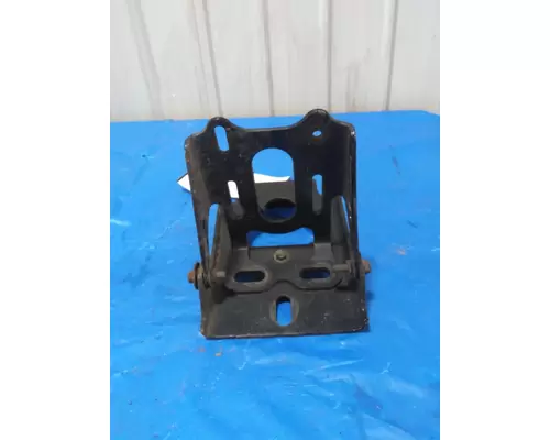 VOLVO VNL BUMPER BRACKET