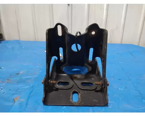 VOLVO VNL BUMPER BRACKET