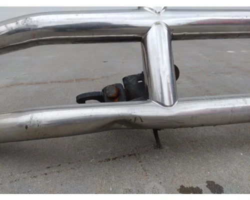VOLVO VNL BUMPER BRUSH GUARD