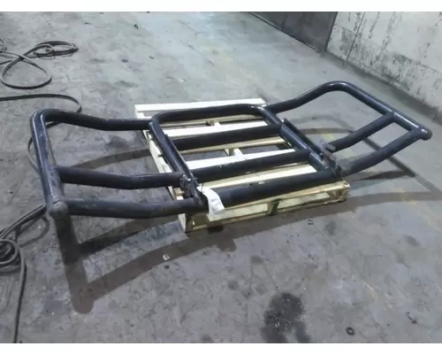 VOLVO VNL BUMPER BRUSH GUARD