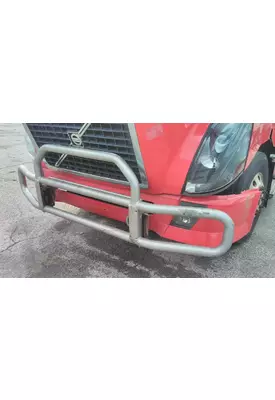 VOLVO VNL BUMPER BRUSH GUARD