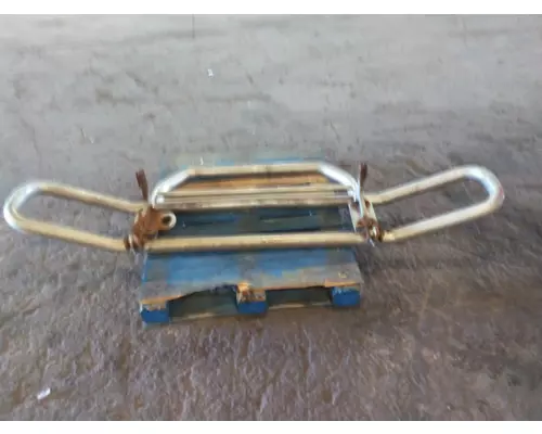VOLVO VNL BUMPER BRUSH GUARD