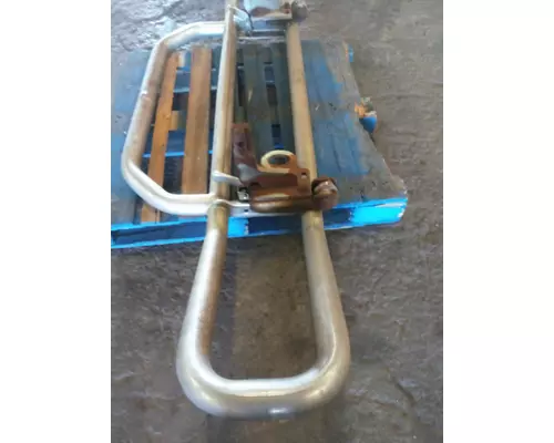VOLVO VNL BUMPER BRUSH GUARD