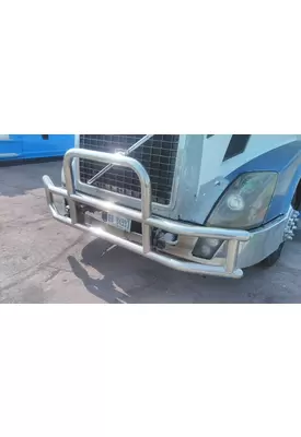 VOLVO VNL BUMPER BRUSH GUARD