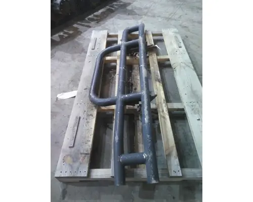 VOLVO VNL BUMPER BRUSH GUARD