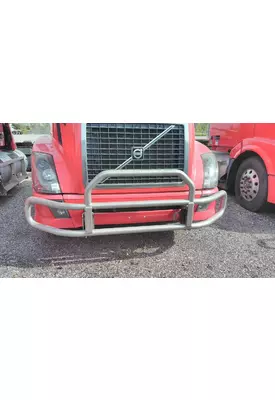 VOLVO VNL BUMPER BRUSH GUARD