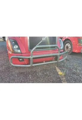 VOLVO VNL BUMPER BRUSH GUARD