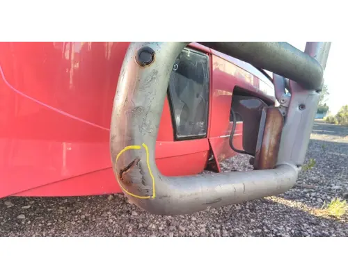 VOLVO VNL BUMPER BRUSH GUARD