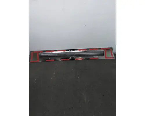 VOLVO VNL BUMPER CENTER