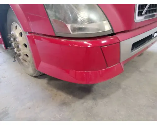 VOLVO VNL BUMPER END